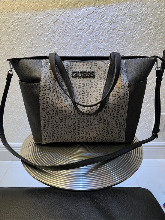 Guess Handbags - GUESS NWOT XL Black and Gray Monogram Tote with Shoulder Strap